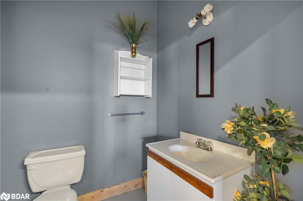 433143 4 Line Property Photo 47