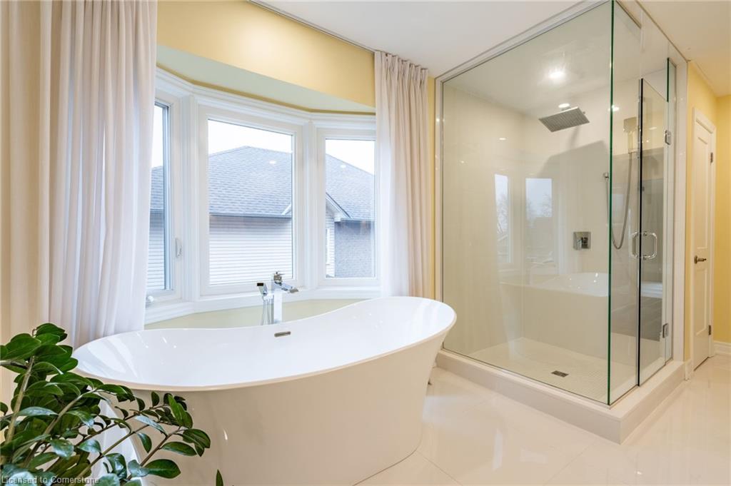 91 Edgewater Drive Property Photo 33