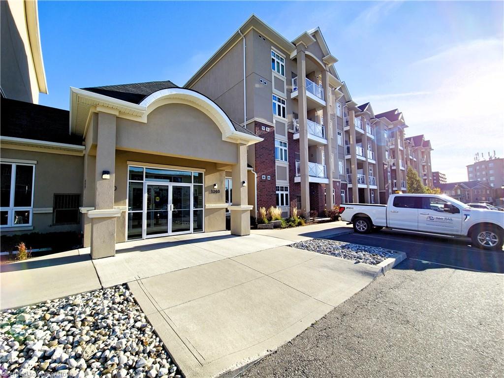 110-1360 Costigan Road Property Photo