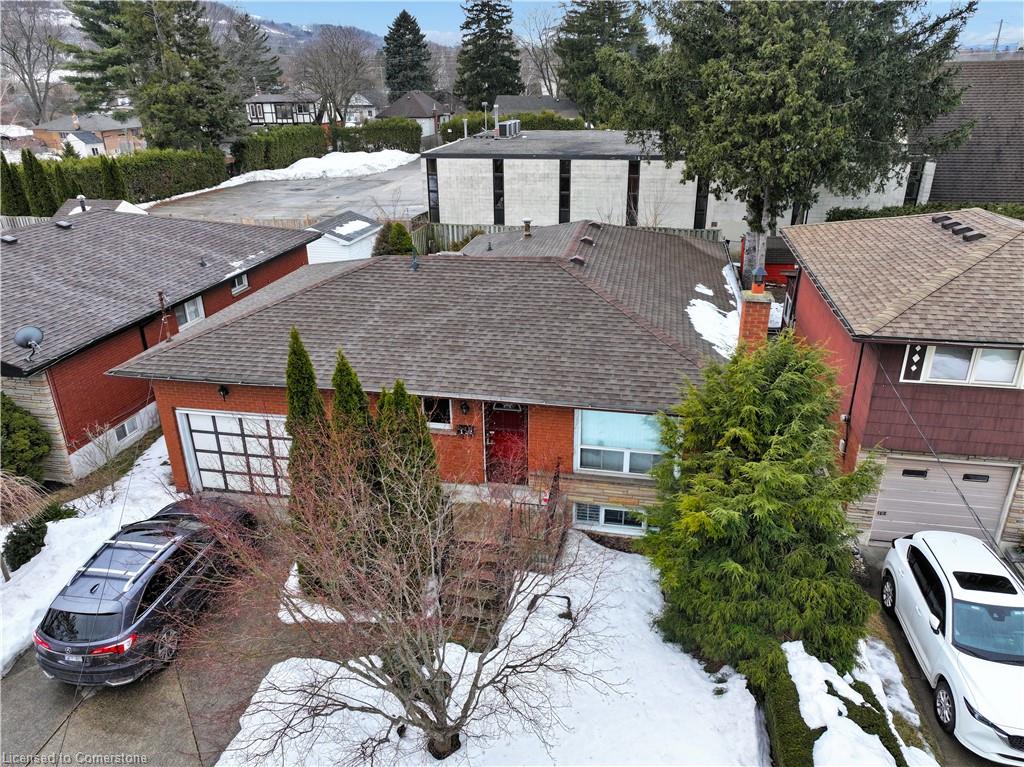 113 Ainslie Wood Real Estate Listings Main Image