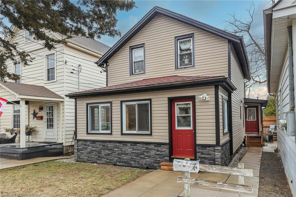 15 Adelaide Street Property Photo