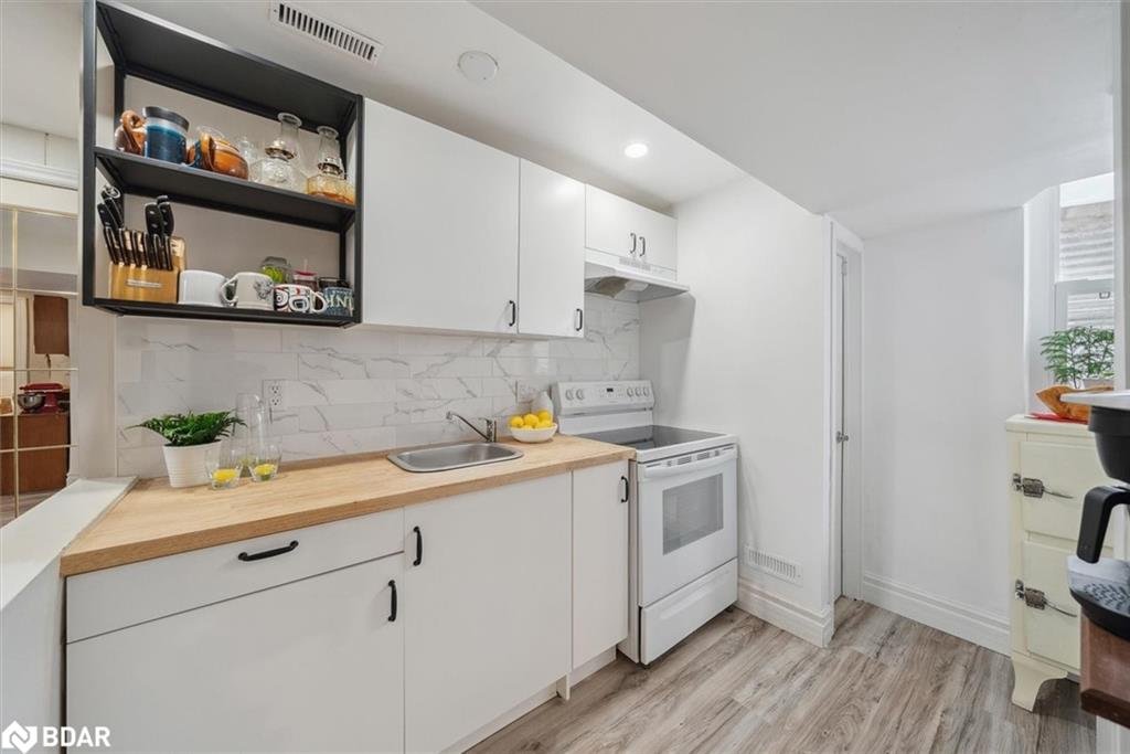 33 Pepler Place Property Photo 28