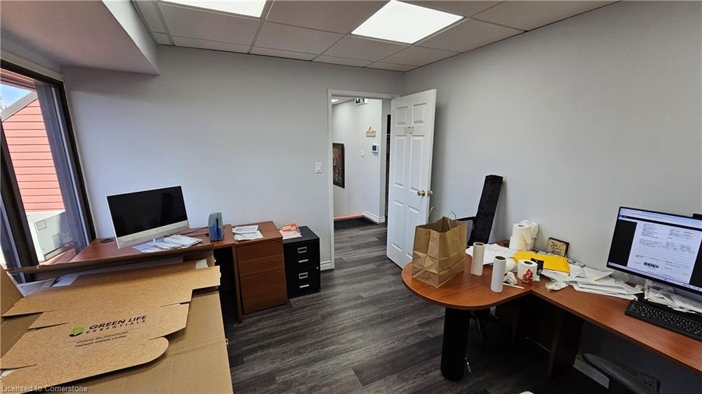 203-120 Traders Boulevard E Property Photo 15
