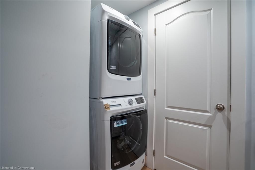 81 Hamilton Street N Property Photo 19