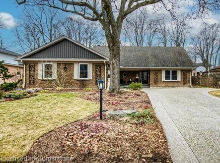 173 Ripplewood Crescent Property Photo 1