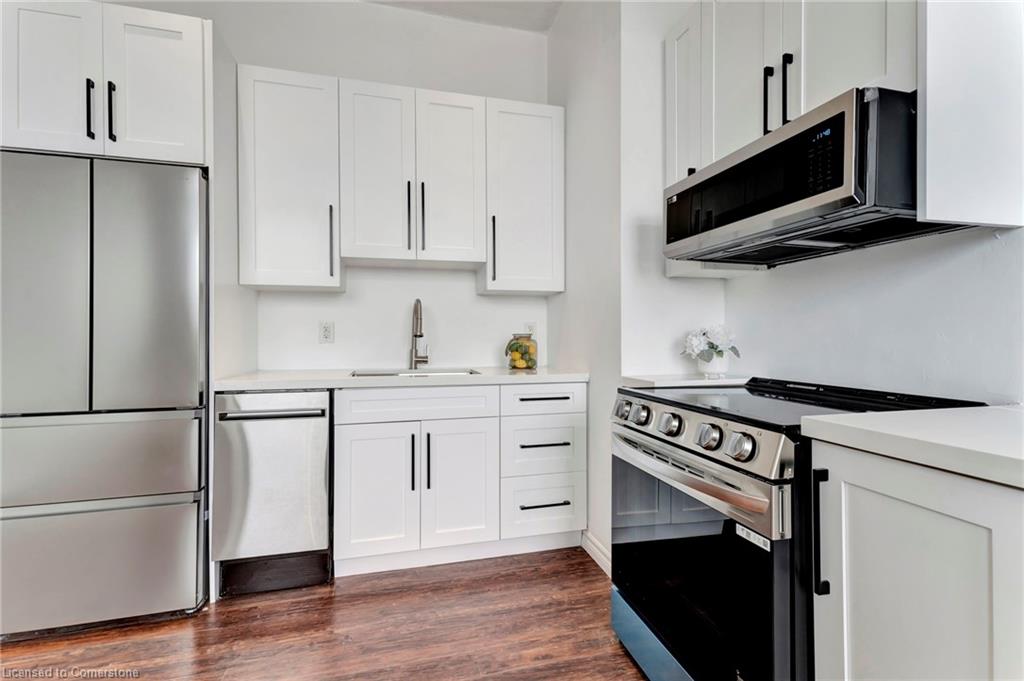409-90 Colborne Street Property Photo