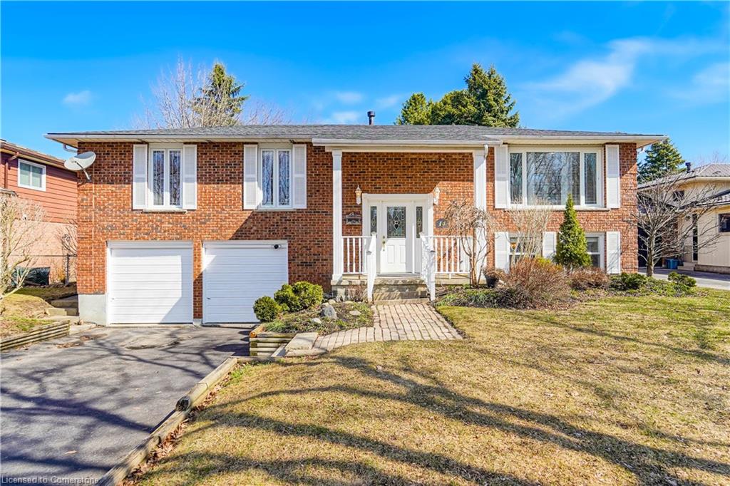22 Stratford Real Estate Listings Main Image