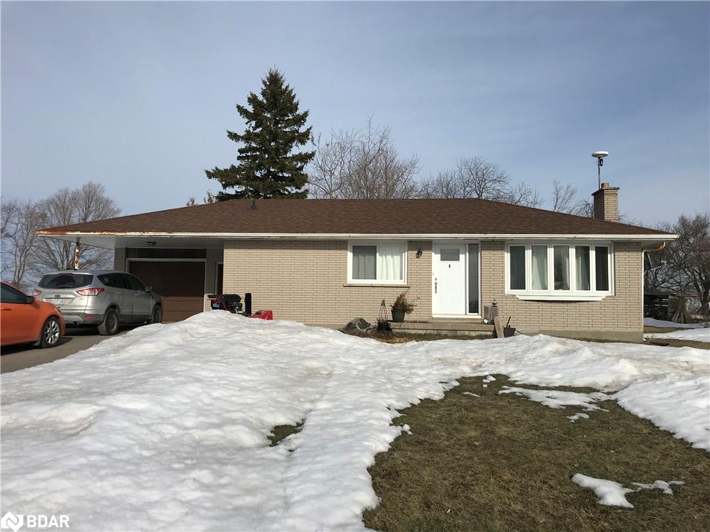 7523 Yonge Street Property Photo