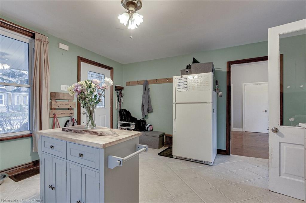 755 Rathbourne Avenue Property Photo 9