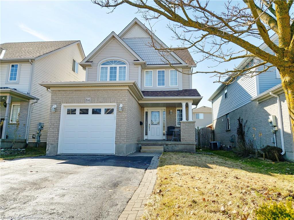 84 Foot Crescent Property Photo