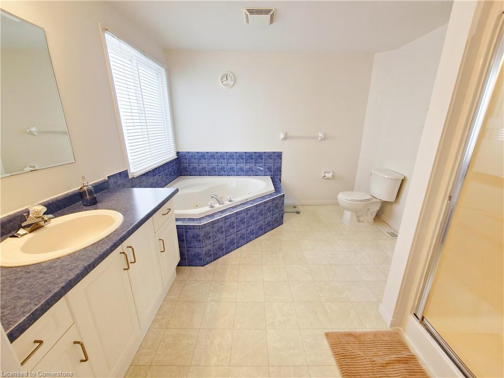 84 Foot Crescent Property Photo 21
