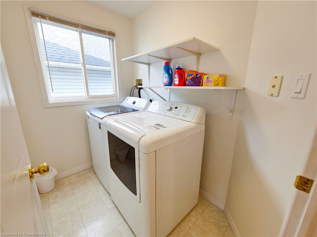84 Foot Crescent Property Photo 23