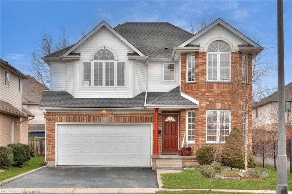 755 Shediac Crescent Property Photo