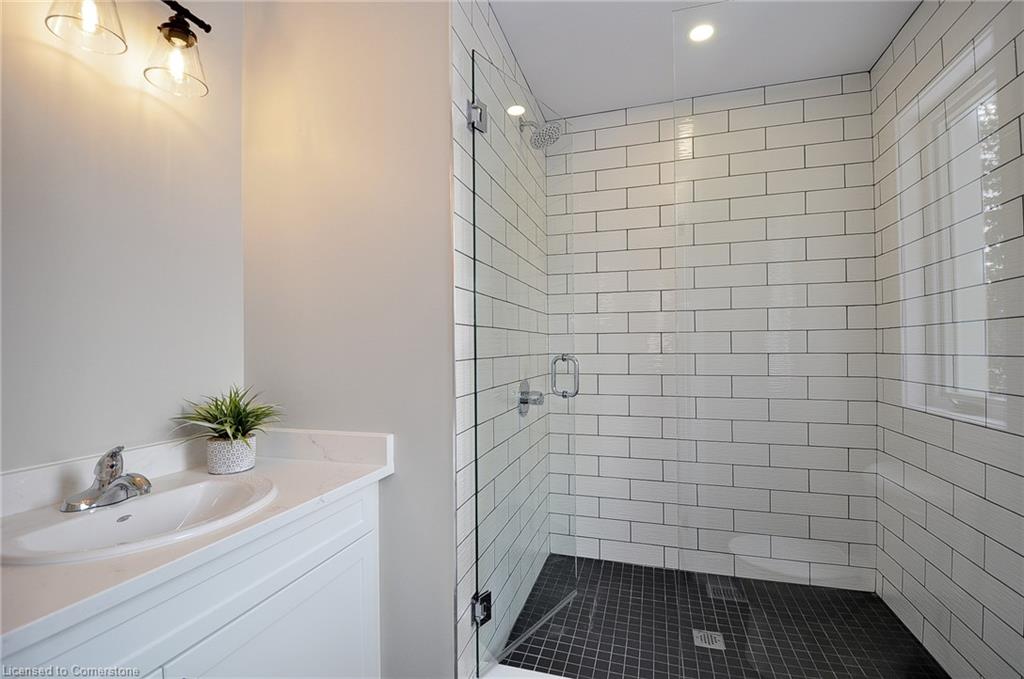 38 Albert Street Property Photo 28