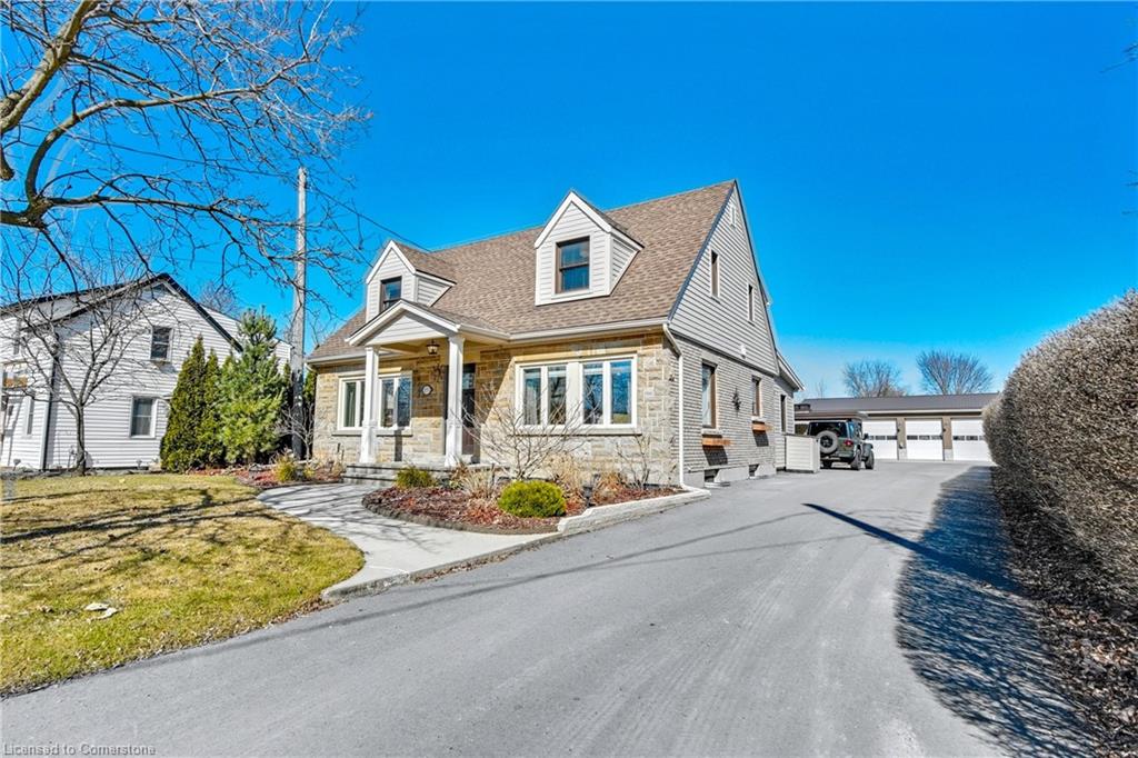 271 West Street Property Photo