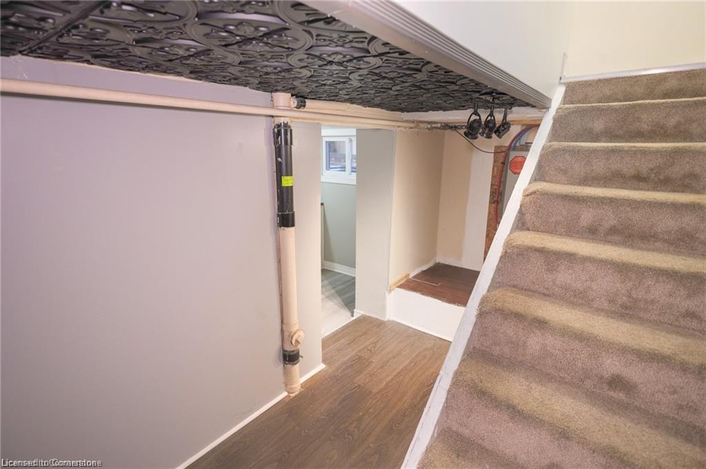 11 Perry Street Property Photo 21
