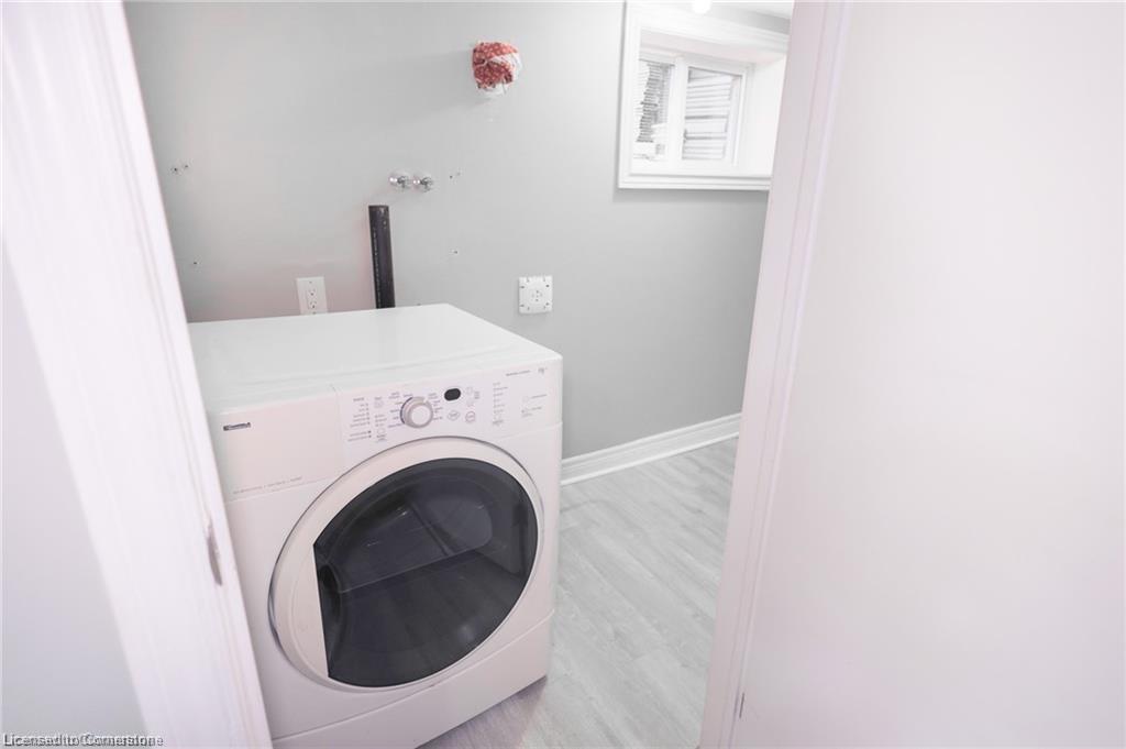 11 Perry Street Property Photo 28