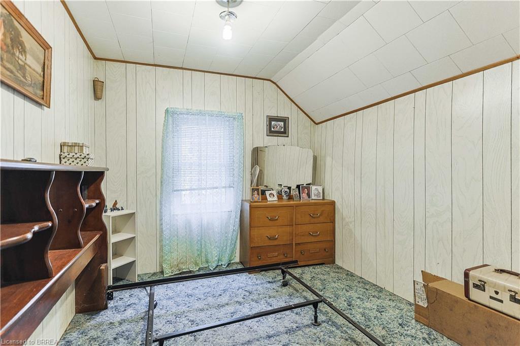 25 Dufferin Street Property Photo 19
