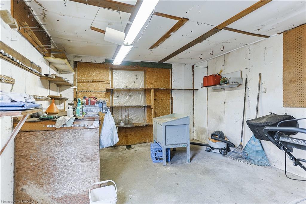 25 Dufferin Street Property Photo 26