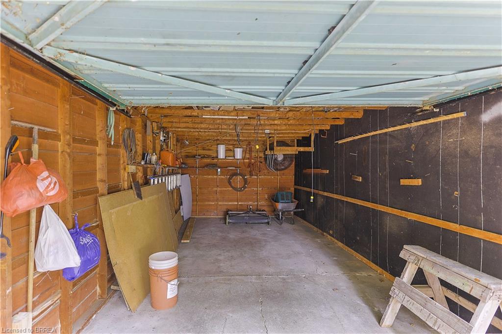 25 Dufferin Street Property Photo 27