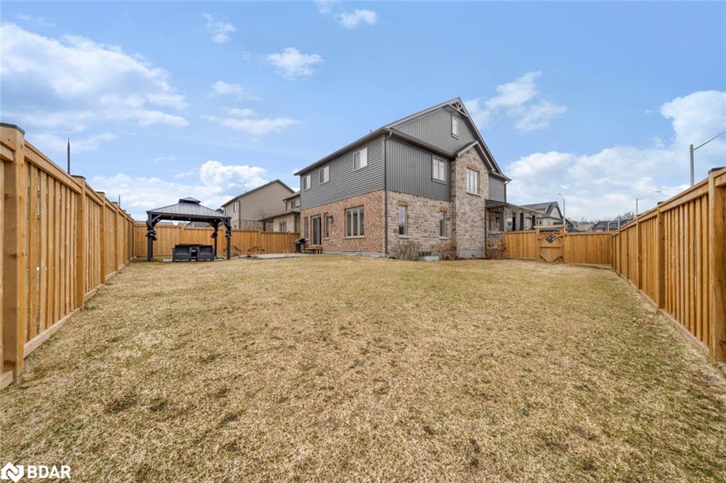 1 Spencer Street Property Photo 22