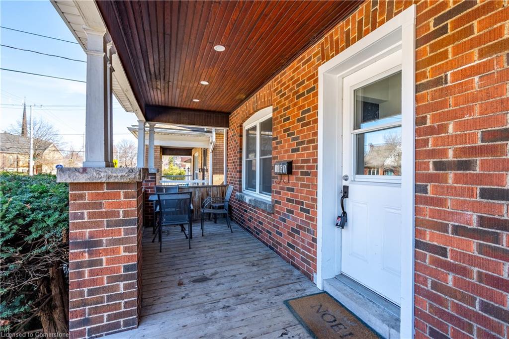 1161 King Street W Property Photo 3