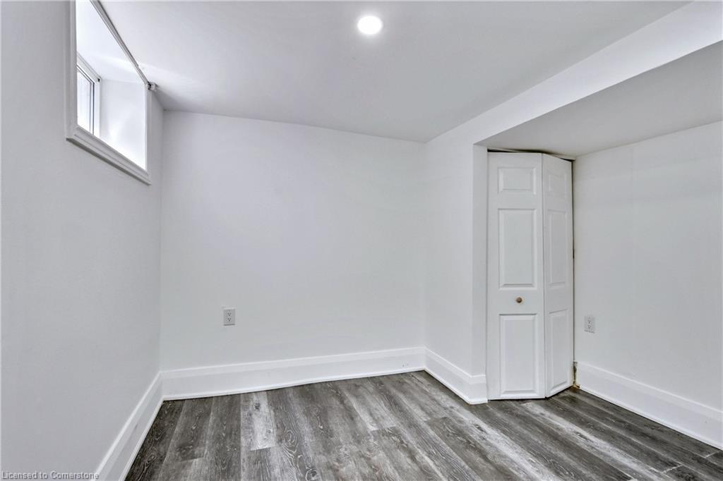 1161 King Street W Property Photo 28