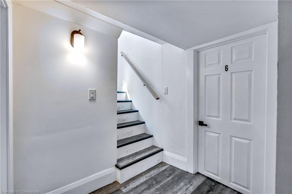 1161 King Street W Property Photo 32