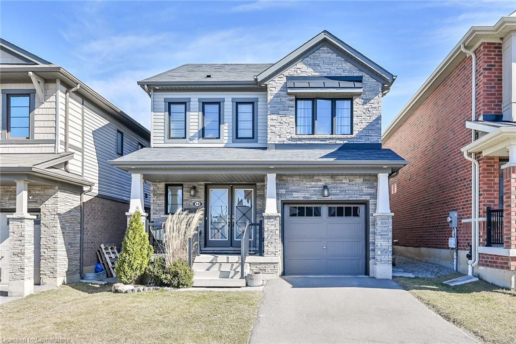 18 Scarletwood Street Property Photo 1