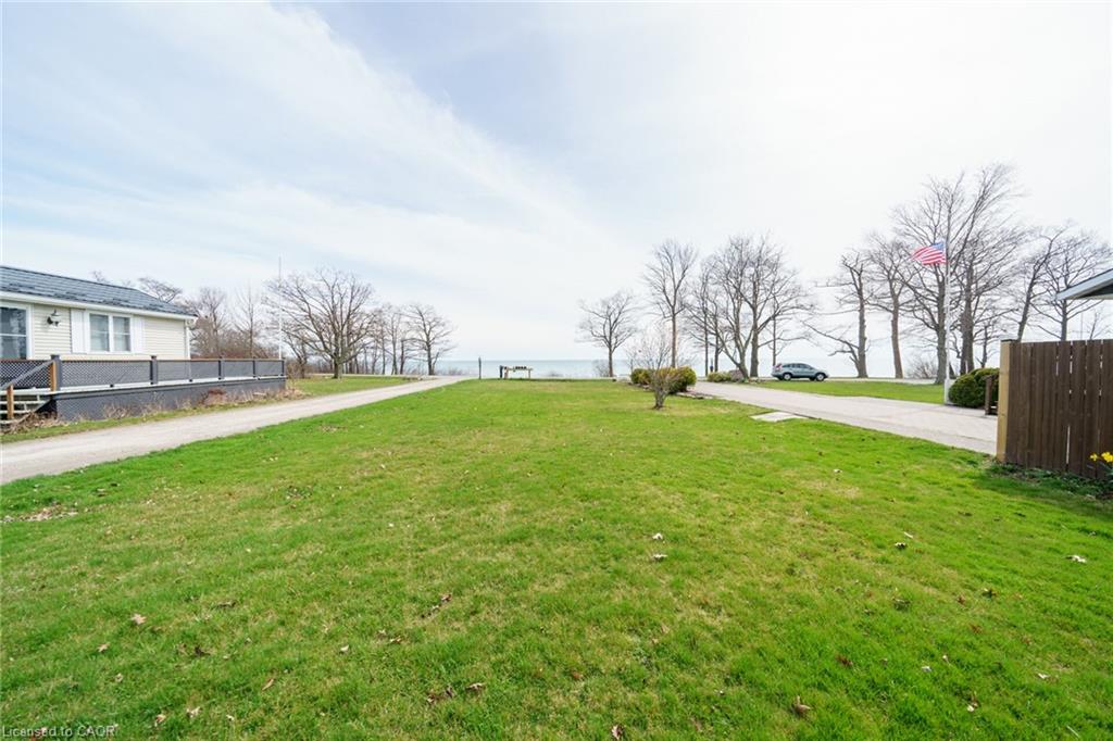 307 Lakeshore Road Property Photo 2