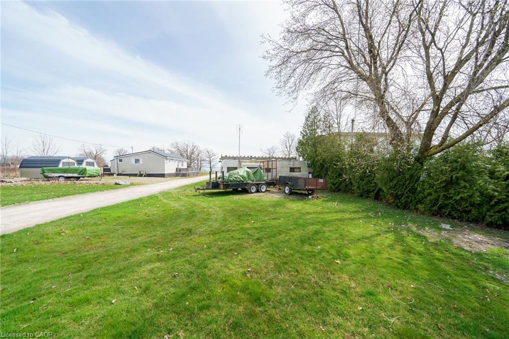 307 Lakeshore Road Property Photo 3