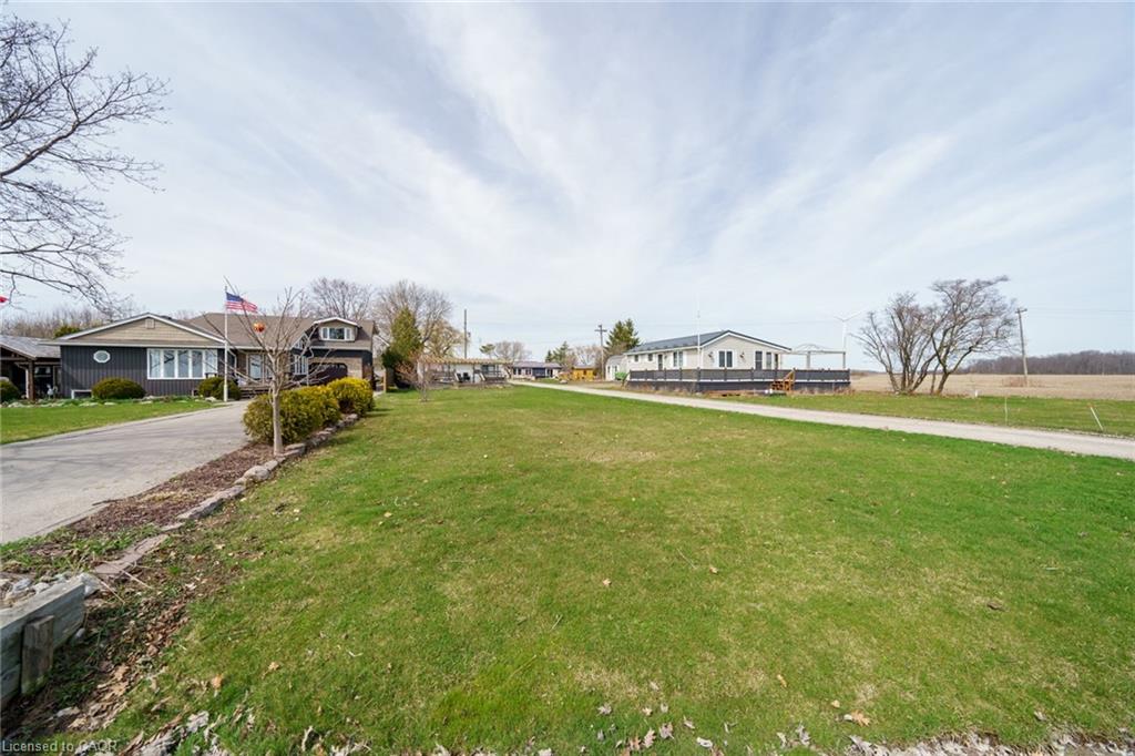 307 Lakeshore Road Property Photo 5