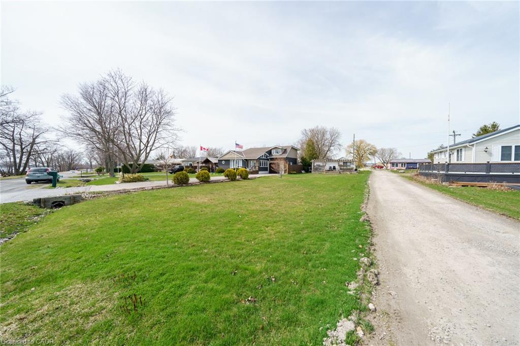 307 Lakeshore Road Property Photo 6