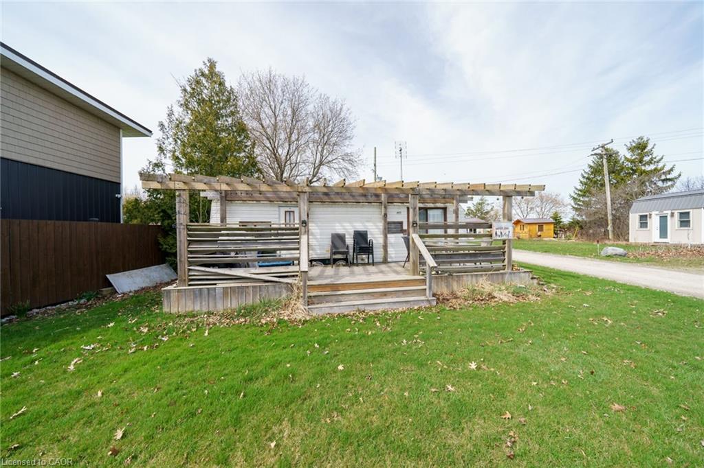 307 Lakeshore Road Property Photo 9