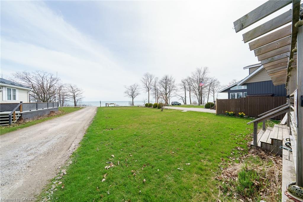 307 Lakeshore Road Property Photo 10