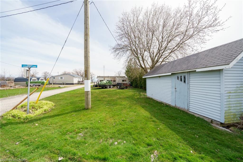 307 Lakeshore Road Property Photo 11