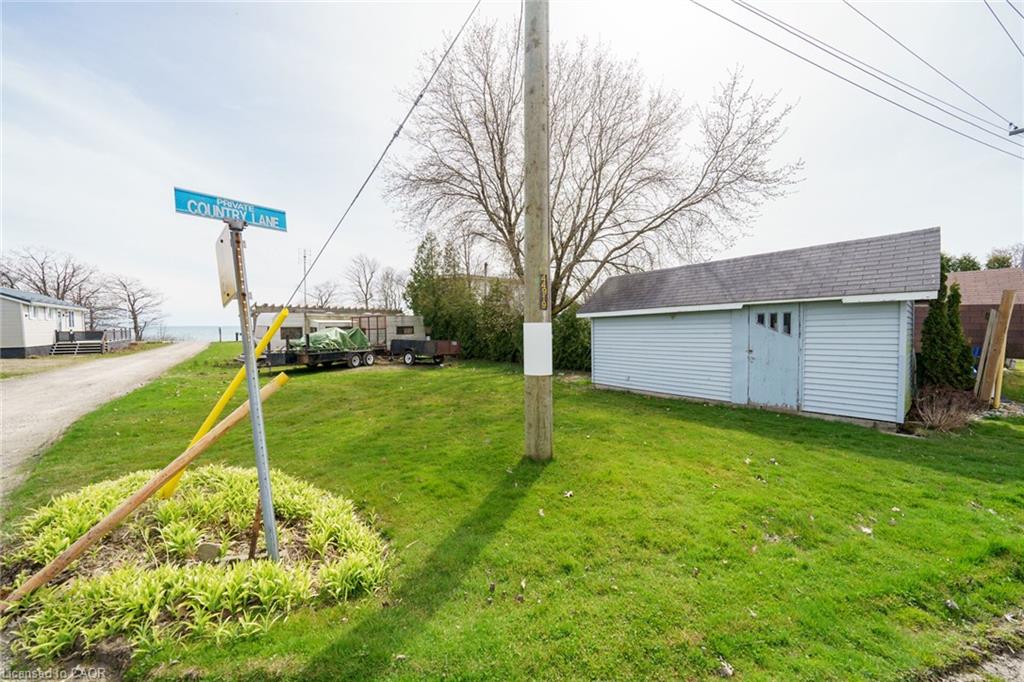 307 Lakeshore Road Property Photo 12