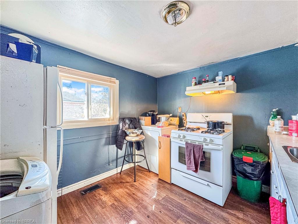 22 Park Avenue Property Photo 12