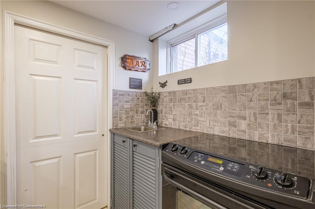 6696 Canborough Road Property Photo 24