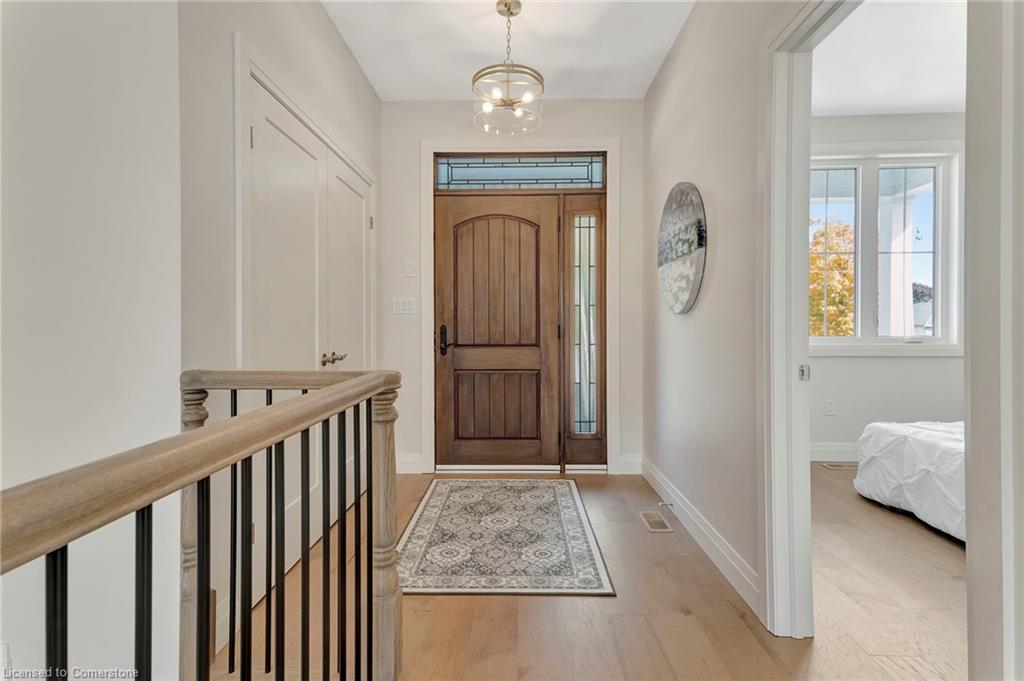 605 St. Andrew Street Property Photo 4