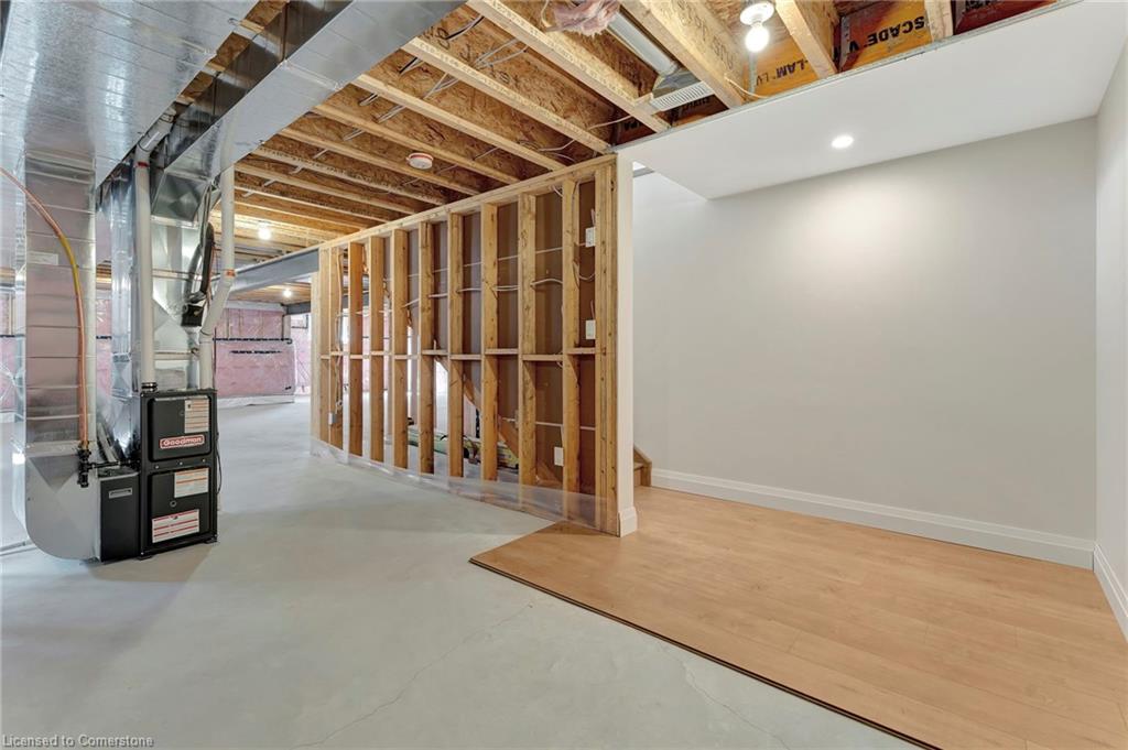 605 St. Andrew Street Property Photo 22