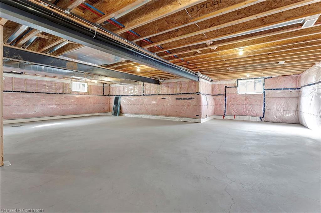 605 St. Andrew Street Property Photo 24
