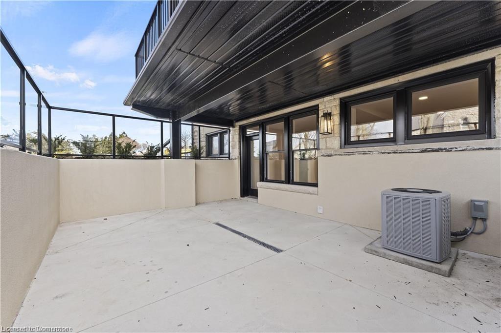 104-247 Brock Street Property Photo 22