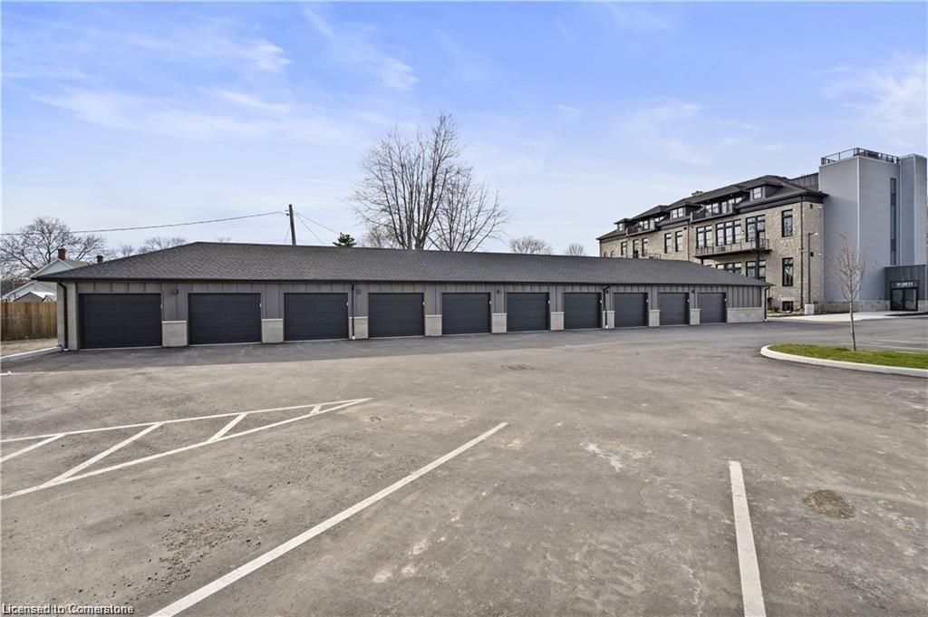 104-247 Brock Street Property Photo 28