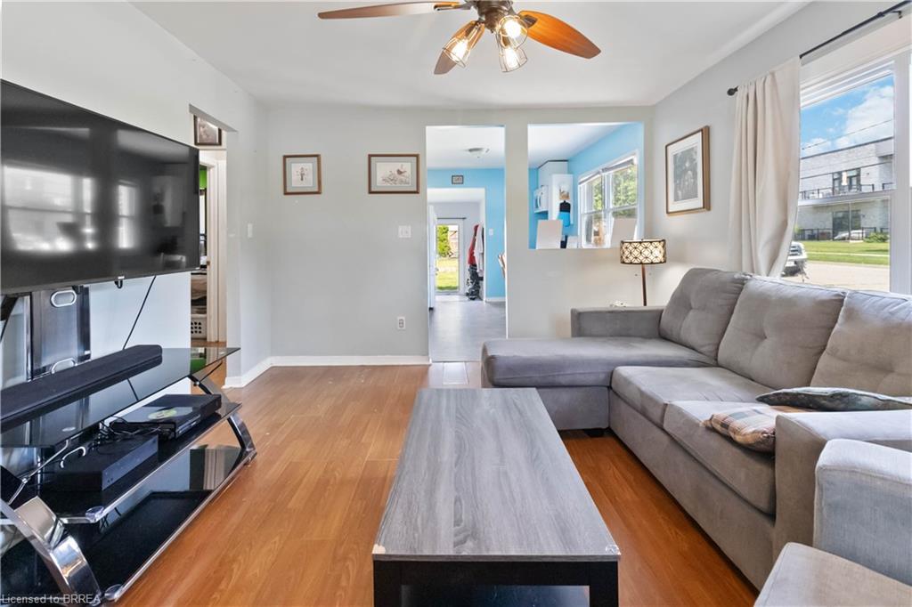 24 John Street Property Photo 9