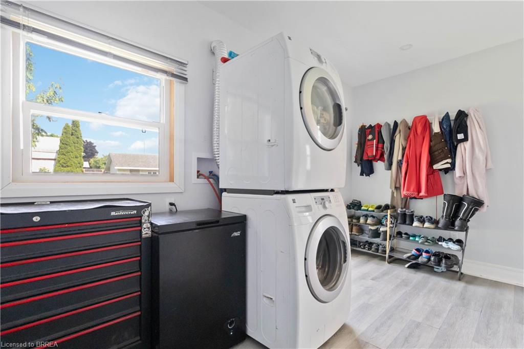 24 John Street Property Photo 17