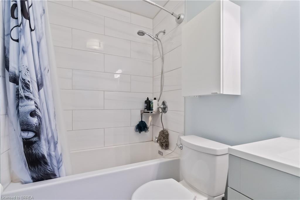 24 John Street Property Photo 30