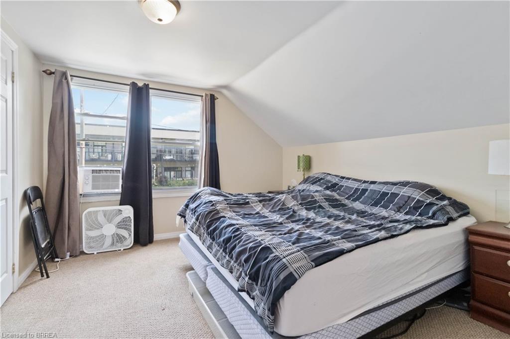 24 John Street Property Photo 32