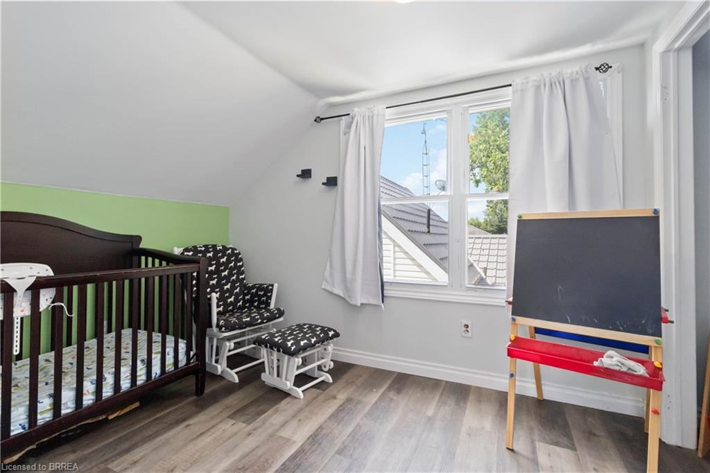24 John Street Property Photo 35