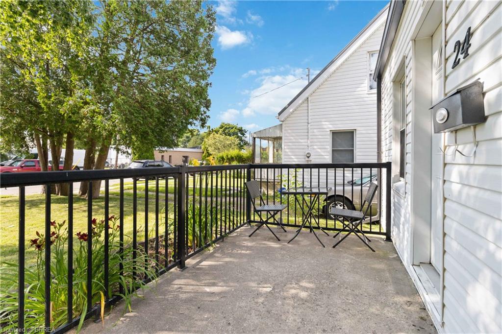 24 John Street Property Photo 40